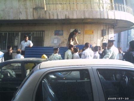 از داخل مانتوفروشی ــ 22 خرداد 85