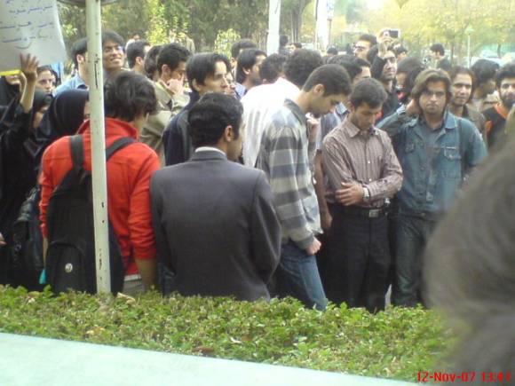esfehan-۲۱aban-۹.jpg